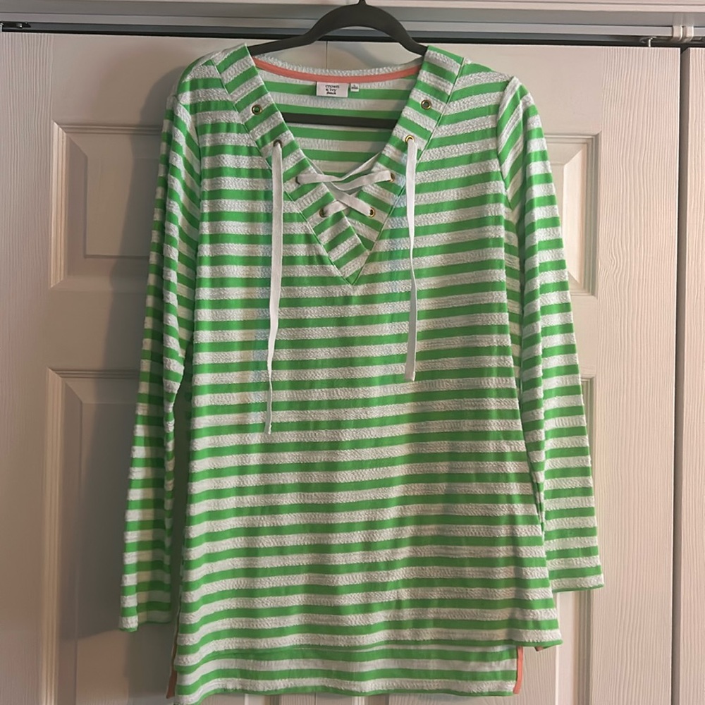 Gorgeous Lime stripe top!